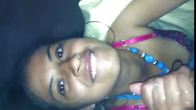 XXX hiçbir kayıt Handjob MİLF sex filmi bedava izle olduğunu