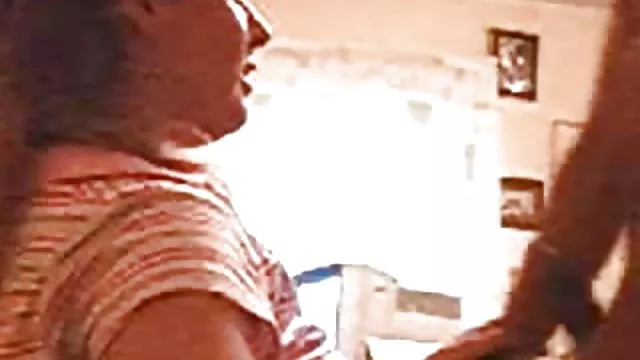 XXX hiçbir kayıt Seksi karısı başka bir horoz sexfilmi bedava sürmek
